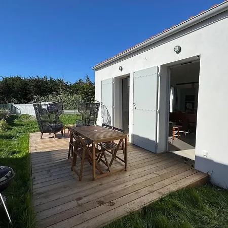 La Maison Neuve D'architecte à Oleron * La Brée-les-Bains