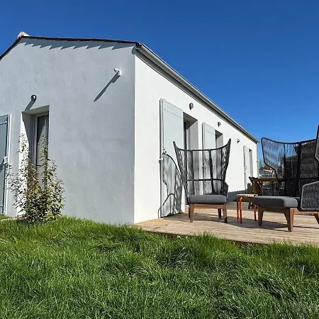 La Maison Neuve D'architecte A Oleron La Bree-les-Bains